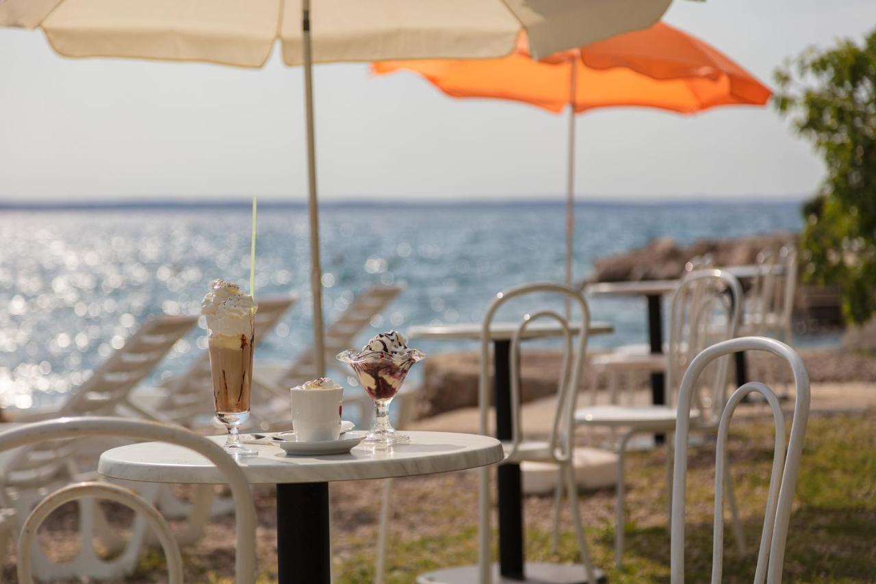 Bed and Breakfast Pansion Andelko Starigrad Paklenica Esterno foto
